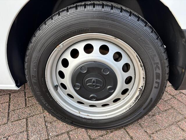 Toyota PROACE Worker 1.6 D-4D Cool Comfort Parkeersensoren,Trekhaak , Dodehoek detectie, Airco, 6 bak