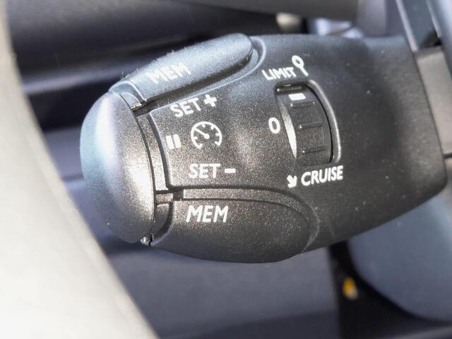 Toyota PROACE 2.0 D-4D 145pk H6 Cruise Airco DAB 2.500kg Trekgewicht