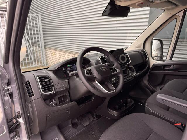 Toyota PROACE Max Elec 3.5t L3H2 Navigator Heavy 110 kWh
