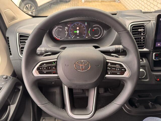 Toyota PROACE Max Elec 3.5t L3H2 Navigator Heavy 110 kWh