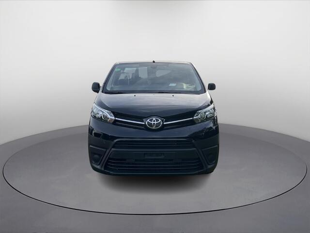 Toyota PROACE Electric Worker Live Extra Range Long 75 kWh Toyota PROACE Electric Worker Extra Range Live Long 75 kWh