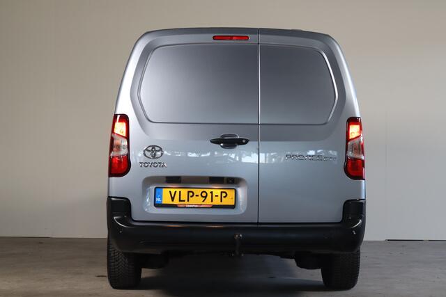 Toyota PROACE CITY 1.5 D-4D BPM VRIJ!! Navigator Long NL-Auto!! Apple Car-Play I Nav. I PDC