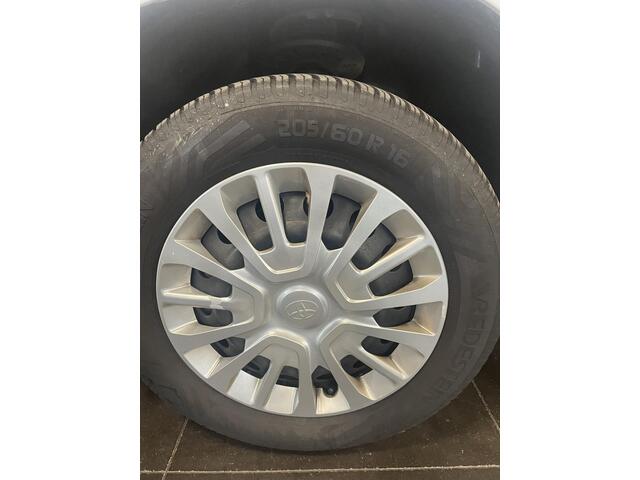 Toyota PROACE CITY 1.5 D-4D Professional Long | Blindspot | Apple | Navi | Trekhaak | RVS imperiaal