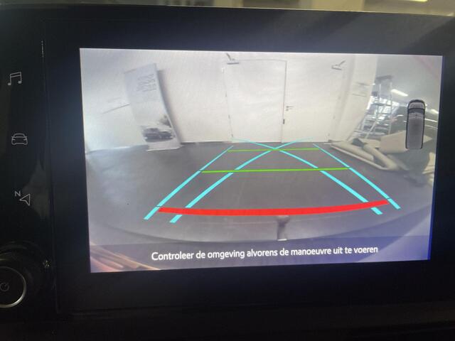 Toyota PROACE CITY 1.5 D-4D Professional Long | Blindspot | Apple | Navi | Trekhaak | RVS imperiaal