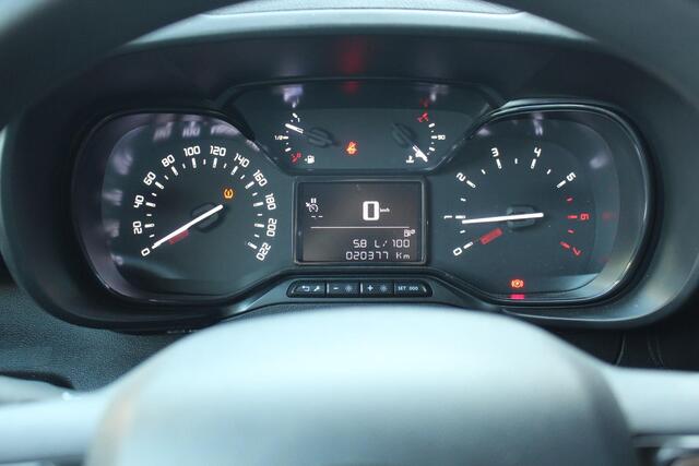 Toyota PROACE CITY 1.5 D-4D Live Apple Carplay