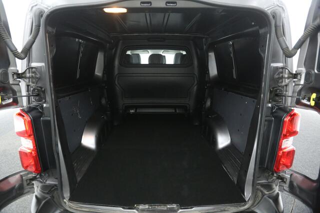 Toyota PROACE 2.0 D-4D L3H1 Dubbele Cabine l Airco Cruise PDC 6 Persoons Metallic