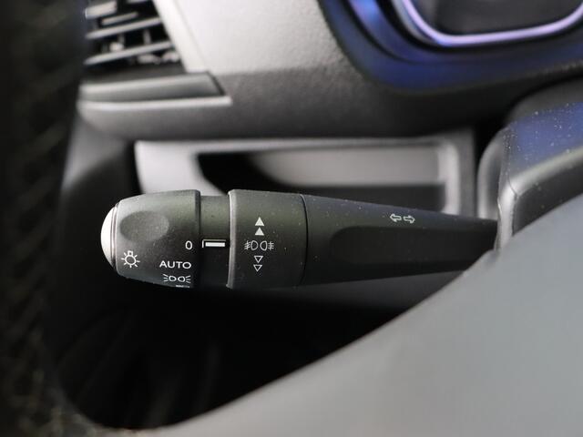 Toyota PROACE Electric Worker Professional Extra Range Long 75 kWh I Navigatie I Climate Control I Cruise Control I Keyless Entry I USB I Side Bars I Betonplex in laadruimte I Lat-om-lat betimmering laadruimte I