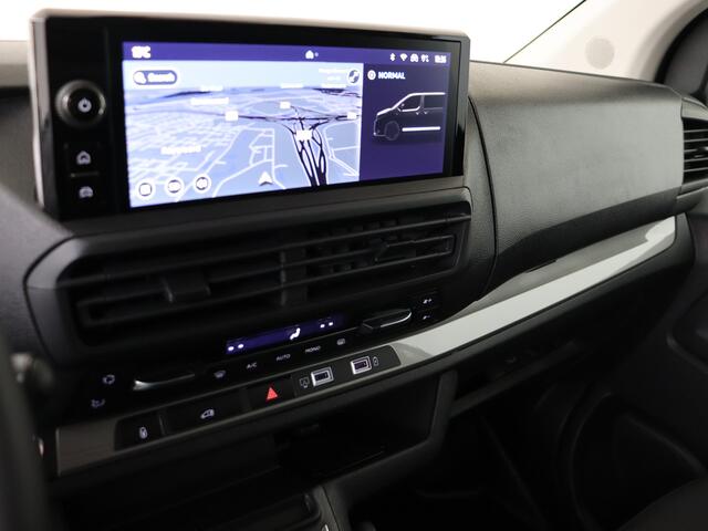 Toyota PROACE Electric Worker Professional Extra Range 75 kWh | Comfort tussenwand zonder ruit, bekleed | Professional Laadruimte betimmering