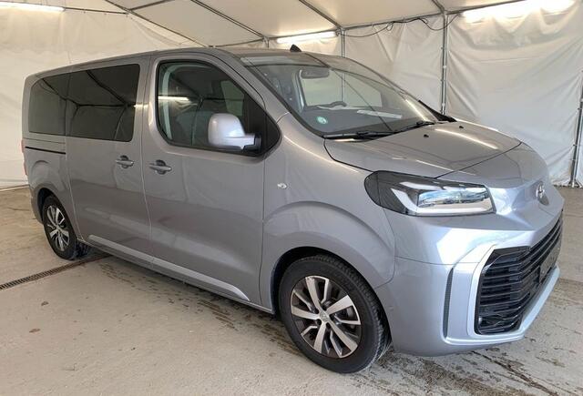 Toyota PROACE Electric Verso 75 kWh 36.000 EX BTW 8-zitter ACC Navi Camera