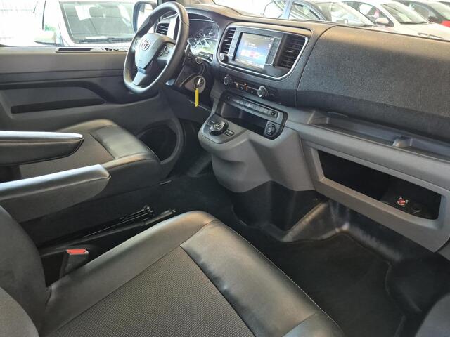 Toyota PROACE Worker 2.0 D-4D Navigator Long | Automaat | Trekhaak | Navigatie | Stoelverwarming |