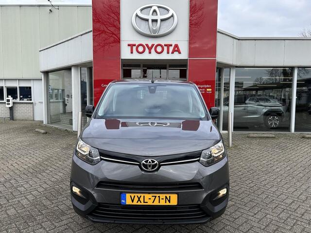 Toyota PROACE CITY Electric Live 50 kWh