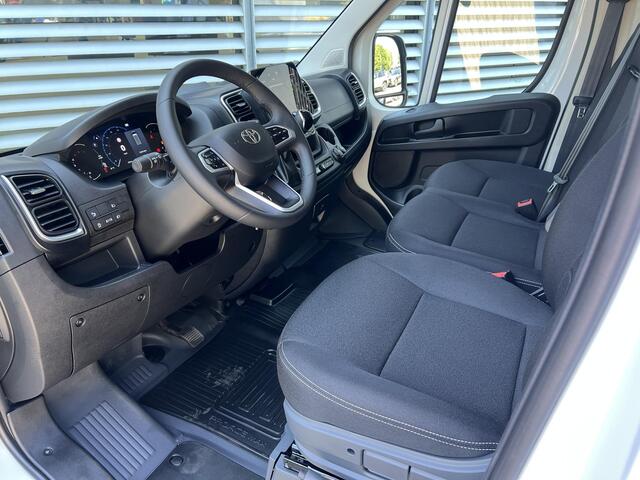 Toyota PROACE Max 2.2 D-4D L3H2 3.5t Professional | BPM VRIJ | Parkeercamera | Apple Carplay/Android Auto | Parkeersensoren |