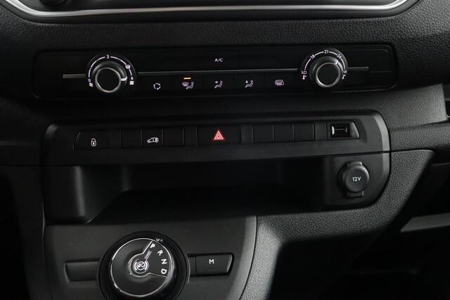 Toyota PROACE Worker 2.0 D-4D Live Long | Automaat | 145pk | Trekhaak | Laadvloer | Lat om Lat | 3-persoons |