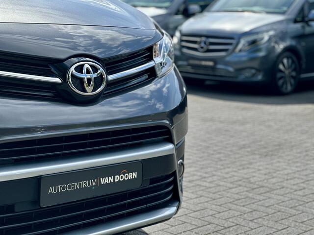 Toyota PROACE Worker 2.0 D-4D Automaat | 2x schuifdeur | Professional | Long | Leer | Navigatie | Camera | Trekhaak | Climate Contr.