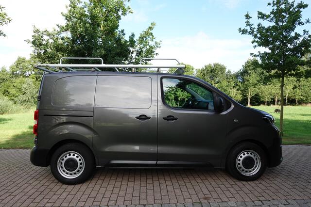 Toyota PROACE Compact 1.5 D-4D Cool Comfort | Trekhaak | Imperiaal | Airco | Cruise Control | Bluetooth | NAP |