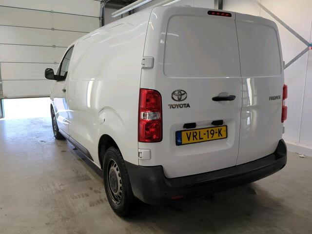Toyota PROACE Worker 2.0 D-4D Live 2.0D 145 pk Airco Carplay Navi Cruise Control 3-Zits 39000 km