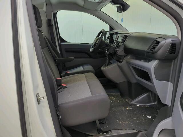 Toyota PROACE Worker 2.0 D-4D Live 2.0D 145 pk Airco Carplay Navi Cruise Control 3-Zits 39000 km