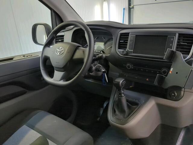 Toyota PROACE Worker 2.0 D-4D Live 2.0D 145 pk Airco Carplay Navi Cruise Control 3-Zits 39000 km