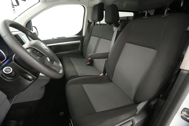 Toyota PROACE Extra Range Navigator 75 kWh L3H1 | Elektrisch | Dubbele Cabine | 6 Persoons | Airco Cruise Carplay 2xSchuifdeur Navi