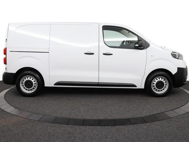 Toyota PROACE Worker 2.0 D-4D L1 Challenger | BPM Vrij | 10 jaar fabrieksgarantie | Airco | Cruise control | DAB+ | Apple carplay | Android auto |