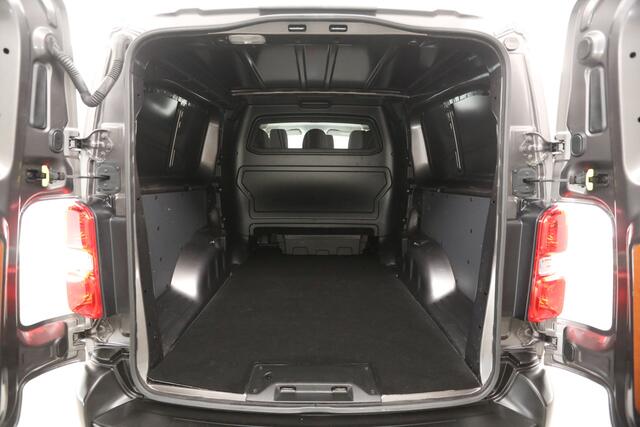 Toyota PROACE 2.0 144PK L3H1 | DC | 6-Zits | Airco | Camera | Carplay | Trekh. | Cruise | Parkeersens.