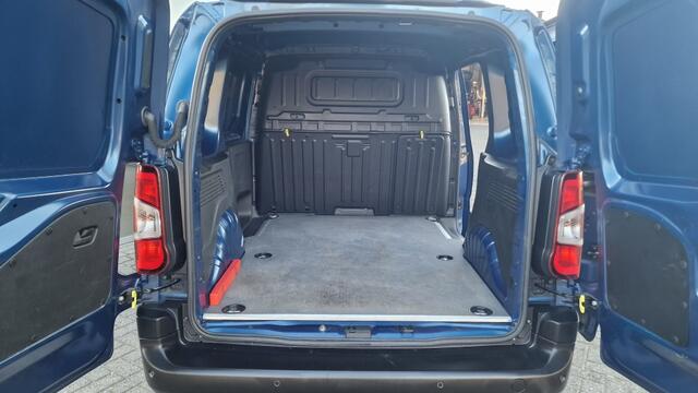 Toyota PROACE 1.2 Turbo Professional, Automaat, Camera binnenspiegel & dodehoe