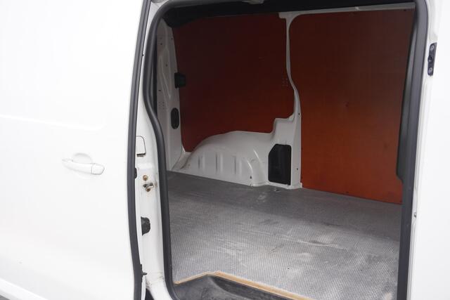 Toyota PROACE Worker 2.0 D-4D 177PK L2 - EURO 6 - Airco - Navi - Cruise - ¤14.950,- Excl.