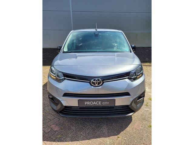 Toyota PROACE CITY Electric Live Long 50 kWh