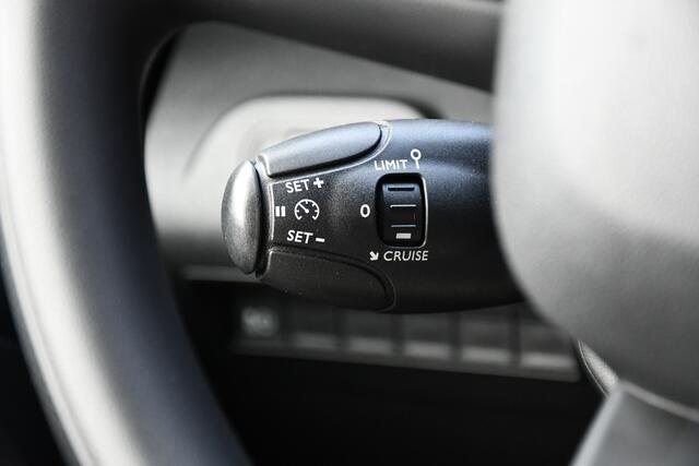 Toyota PROACE CITY Electric Live 50 kWh Automaat 136pk | Navigatie-pakket | Prof. laadruimte betimmering | Parkeersensoren |