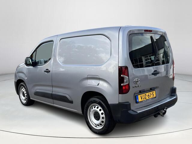 Toyota PROACE CITY 1.5 D-4D Cool Comfort | Trekhaak | Airco | Achterdeuren met ramen | 3 Zitplaatsen |