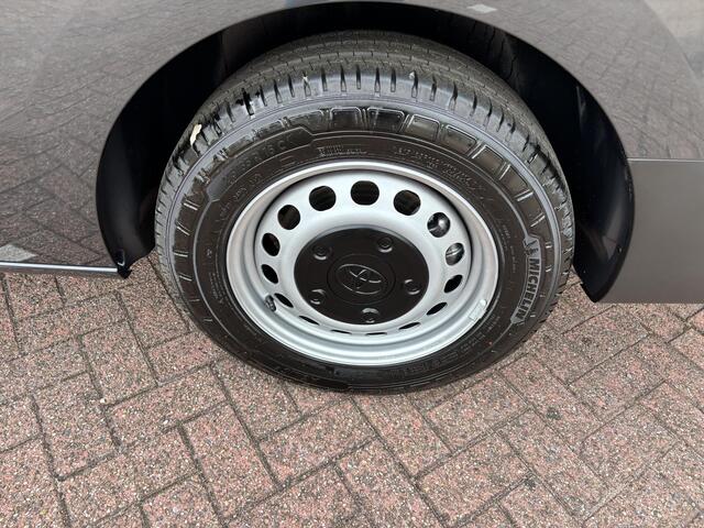 Toyota PROACE Electric Long Worker Challenger Extra Range 75 kWh KOOIJMANIA "NOVEMBER DEAL" ¤33.333,= EXCL. btw