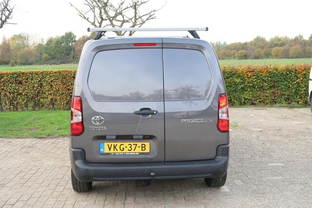 Toyota PROACE CITY 1.5 D-4D Cool Comfort TREKHAAK CRUISE DAKDRAGERS