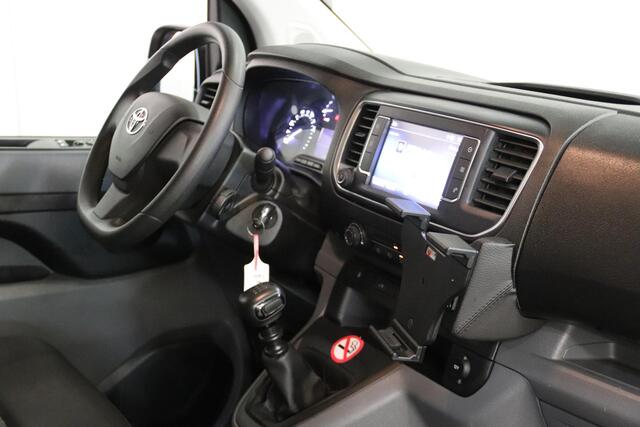 Toyota PROACE Worker 2.0 D-4D L2H1 146PK CARPLAY