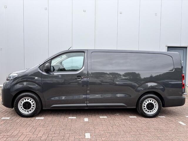 Toyota PROACE Electric Long Worker Challenger Extra Range 75 kWh CHRISTMAS DEAL VAN ¤.46.264,= VOOR ¤33.333,= EXCL. btw