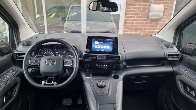 Toyota PROACE CITY Verso 1.2 Turbo Dynamic Automaat 5 Pers, Adaptieve Cruise, Stoelverwar