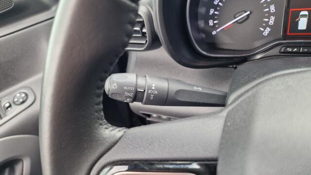 Toyota PROACE CITY Verso 1.2 Turbo Dynamic 5 Pers, Climate control