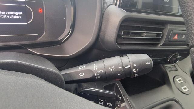 Toyota PROACE CITY Verso 1.2 Turbo Dynamic 5 Pers, PDC, Dealer auto