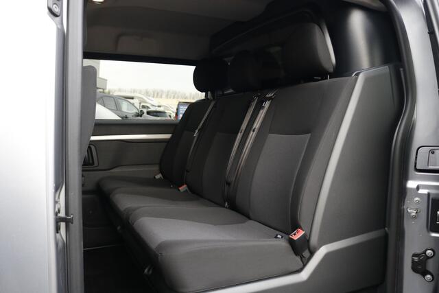 Toyota PROACE Worker 2.0 D-4D Professional DC | Imperiaal | Apple Carplay | Sidebars | Stuurverwarming