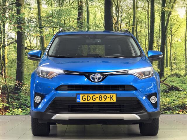 Toyota RAV4 2.5 Hybrid Executive Business | Elektrische Bestuurdersstoel | Cruise Control | Achteruitrijcamera | Parkeersensoren | Keyless | Elektrische Achterklep | Bluetooth | Navigatie |
