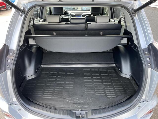 Toyota RAV4 2.5 Hybrid AWD Executive Premium lederen bekleding, Seat memory, Stoelverwarming, Parkeersensoren, Smart Key, Privacy glass, Adaptieve cruise control