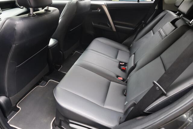 Toyota RAV4 2.5 Hybrid AWD LEER/MEMORY CAMERA PANO 18"LMV ELEK.LAADKLEP STOELVERW. DAB NAVI ENZ.