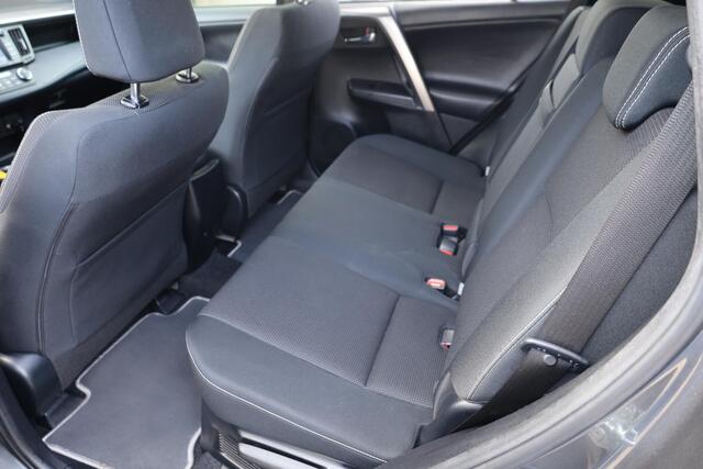 Toyota RAV4 2.0 VVT-i AWD Dynamic BLACK-EDITION CAMERA PANO 18"LMV ELEK.LAADKLEP STOELVERW. DAB NAVI ENZ.