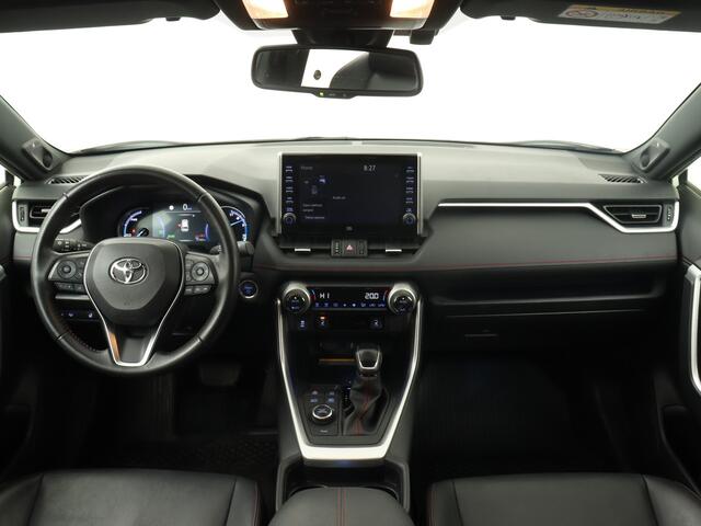 Toyota RAV4 2.5 PHEV AWD Style Limited | JBL | Elektrische Achterklep | Parkeersensoren rondom | Stuurverwarming | Trekhaak |