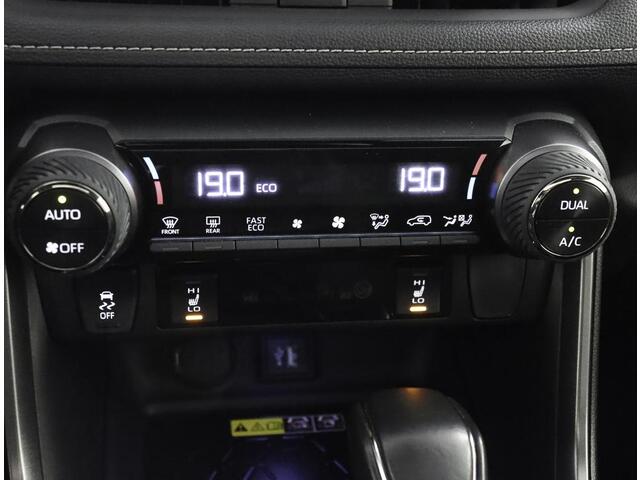 Toyota RAV4 2.5 Hybrid AWD GR SPORT | 1650kg trekgewicht | 360 camera | Schuif/Kantel dak | JBL Audio |