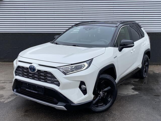 Toyota RAV4 2.5 Hybrid Bi-Tone 2WD Navigatie, Stoelverwarming, JBL, LED, LMV, Parkeersensoren voor + achter, Elektr. bedienbare achterklep
