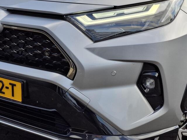 Toyota RAV4 2.5 Plug-in Hybrid AWD Bi-Tone Plus | Schuif/kantel dak | JBL | BSM | Stoel verw+ventilatie | 360gr. camera | HUD |