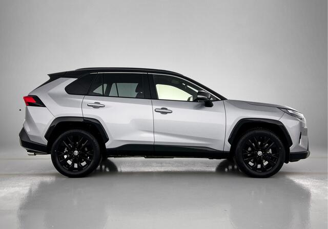 Toyota RAV4 2.5 Hybrid AWD Bi-Tone | 1.650 KG Trekgewicht | Trekhaak | Stoelverwarming |