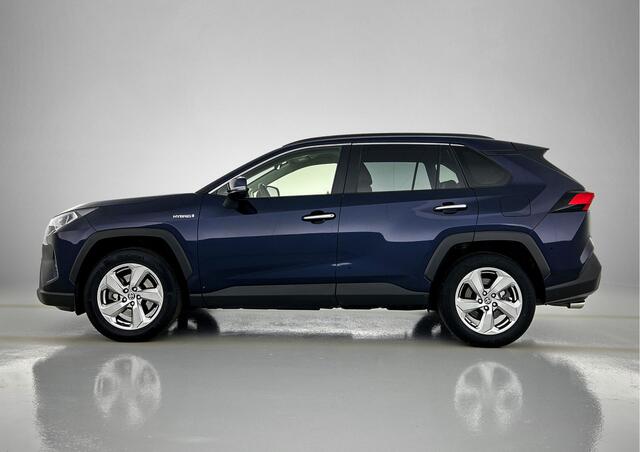 Toyota RAV4 2.5 Hybrid AWD Executive | 1.650 KG Trekgewicht | Beige Leder | Trekhaak | Memory Seat | Stoel + Stuur + Voorruitverwarming |