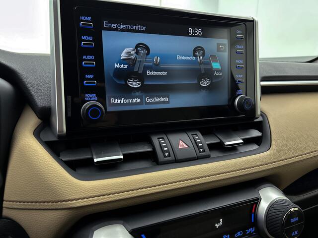 Toyota RAV4 2.5 Hybrid AWD Executive | 1.650 KG Trekgewicht | Beige Leder | Trekhaak | Memory Seat | Stoel + Stuur + Voorruitverwarming |