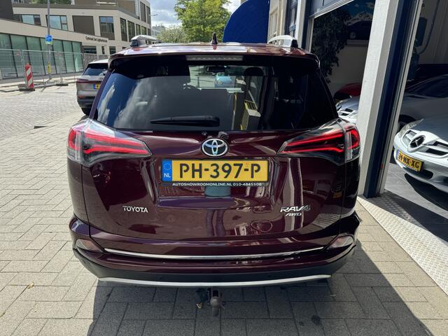 Toyota RAV4 2.0 VVT-i AWD Executive Business LEDER/NAVI
